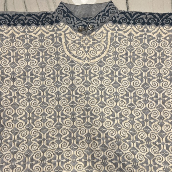 Dale of Norway Gray and Black Patterned Sweater - Picture 10 of 10